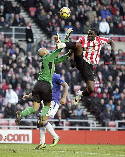 里力挽狂澜 里力挽狂澜