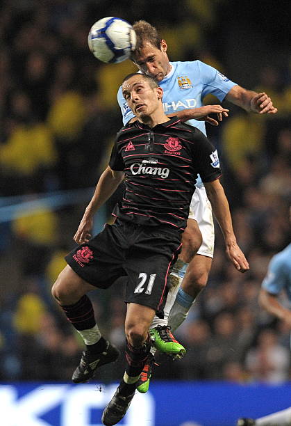 东尼亟需解 东尼亟需解