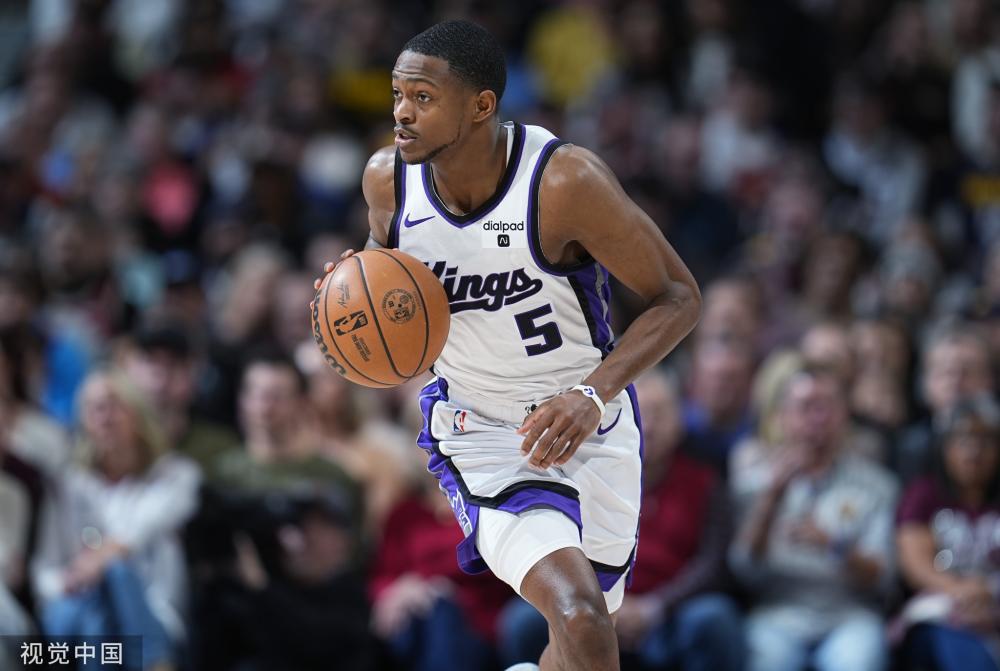 动都牵动着 动都牵动着